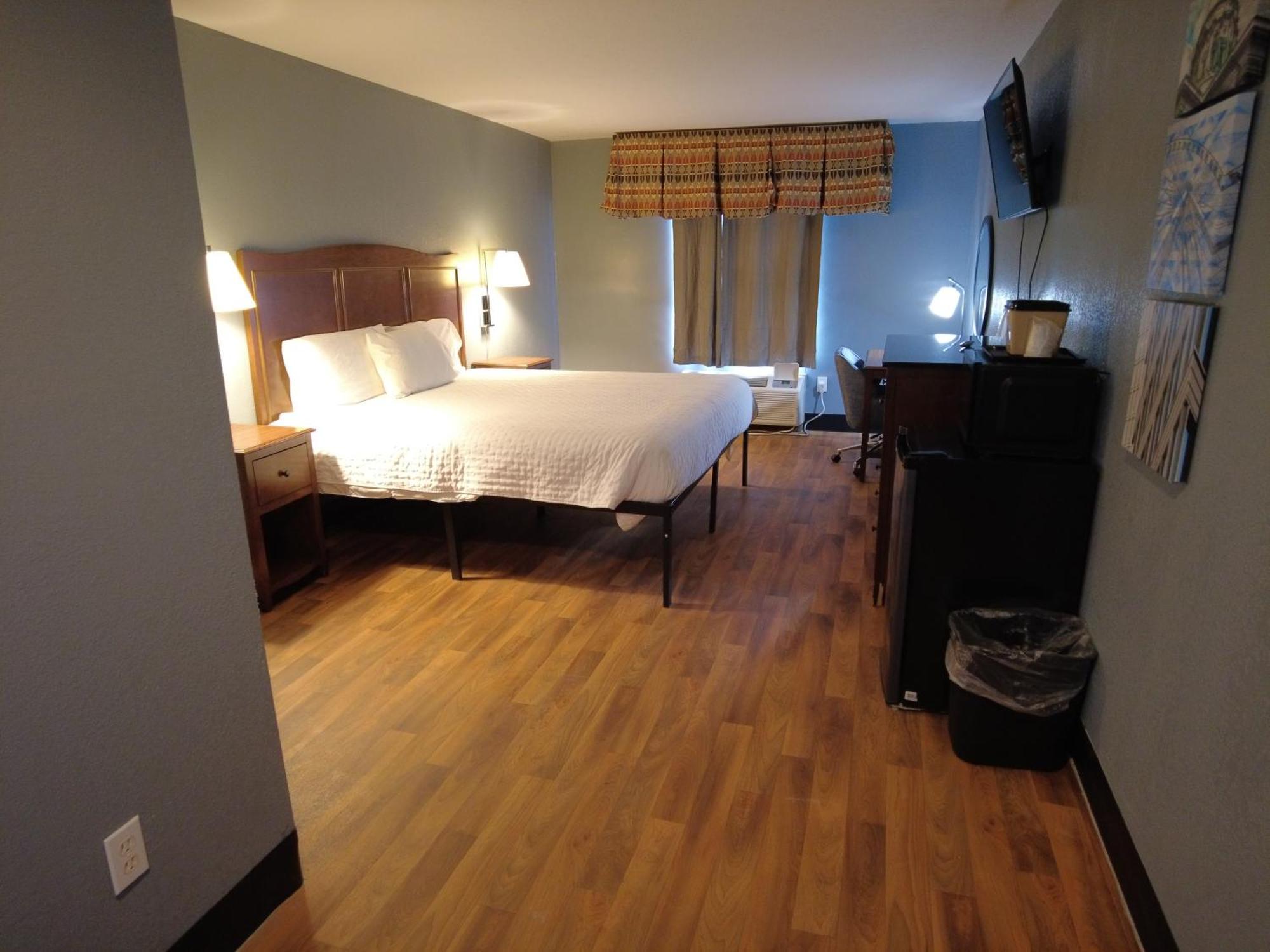 Americourt Hotel And Suites - Elizabethton Bagian luar foto