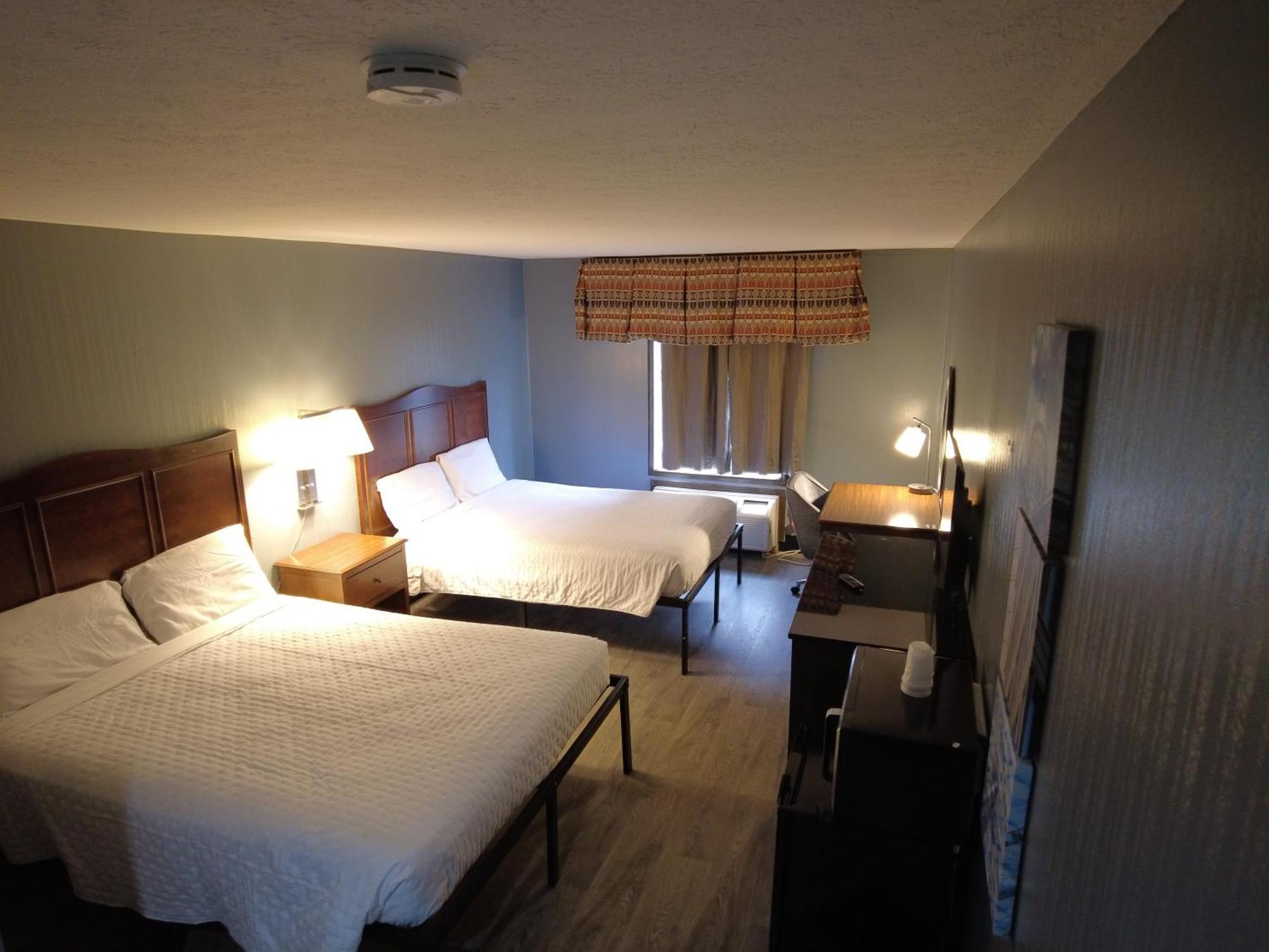 Americourt Hotel And Suites - Elizabethton Bagian luar foto