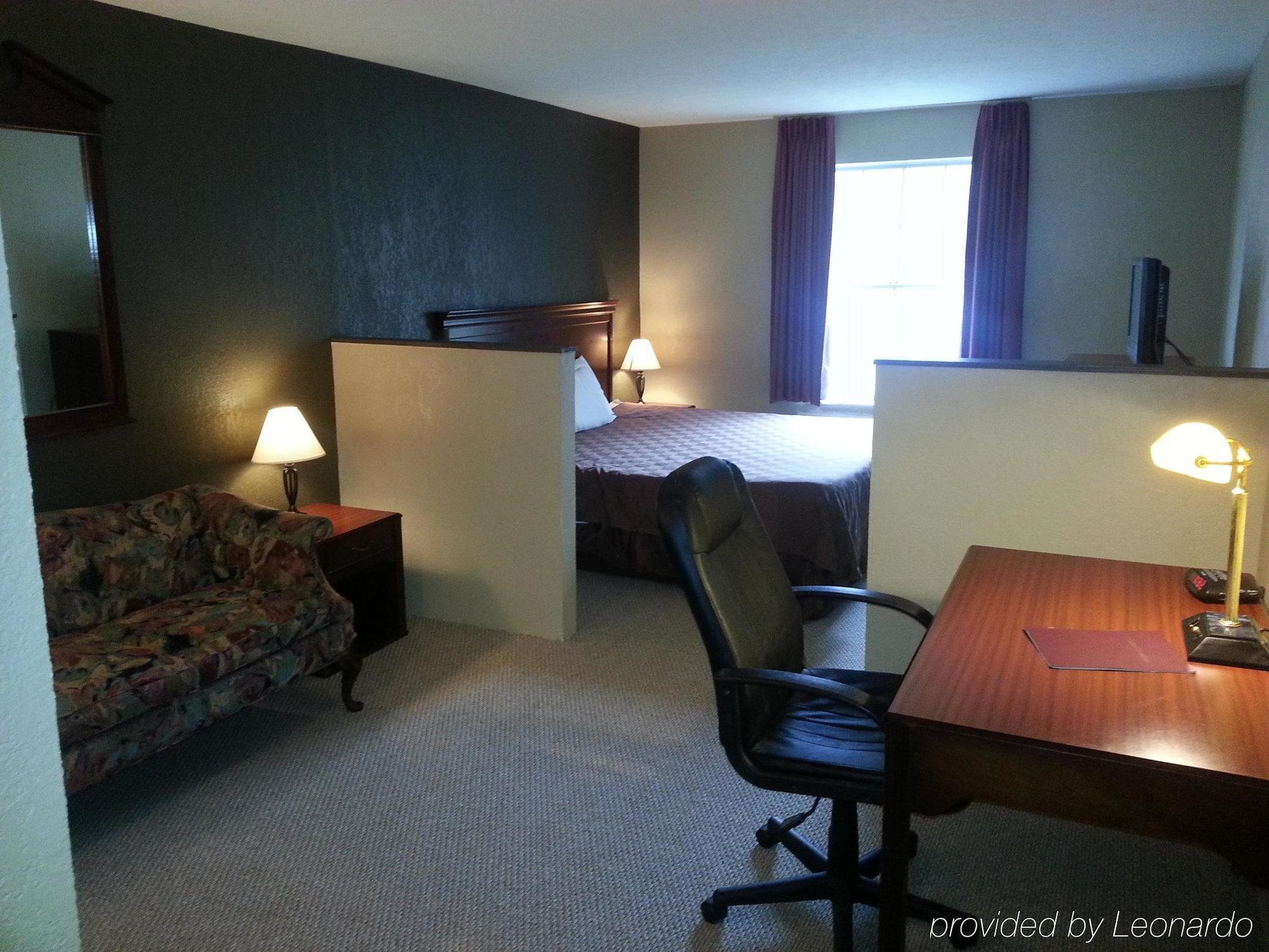 Americourt Hotel And Suites - Elizabethton Bagian luar foto